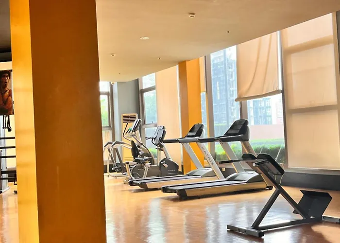 Radiance Bay Bayview Comfort With Pool & Pet-friendly 4* Manila
